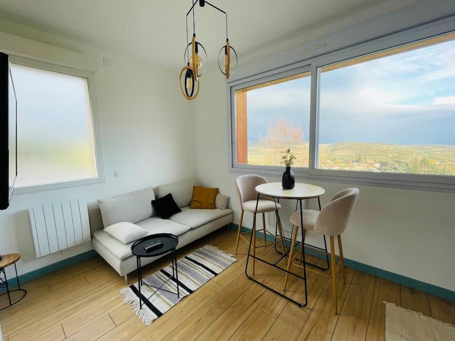 Studio O Terrasses De Virieu 佩吕桑 外观 照片